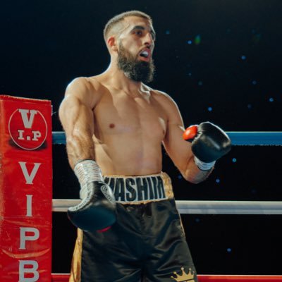 Professional boxer @vipboxing 6-0 Sponsored by: Burgerly, The tele outlet, The madras, The tyre clinic, Stackd.mcr, The grumpy baker