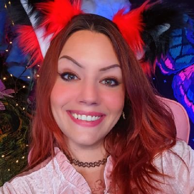 CherryyyPotter Profile Picture