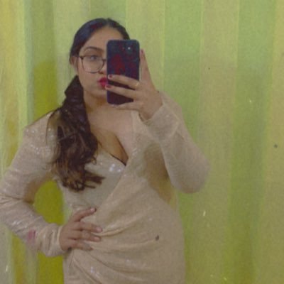 NandeneeSareen's profile picture. 