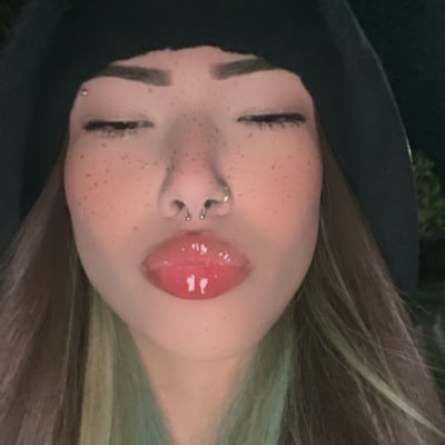 saddestkkj's profile picture. só caos e boiolagem