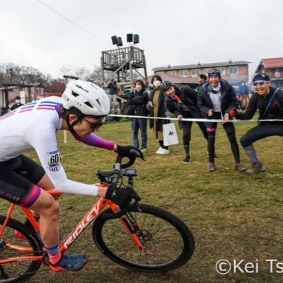 ZWIFT 公式イベントおじさん SARIS サポートライダー 高い橋NG