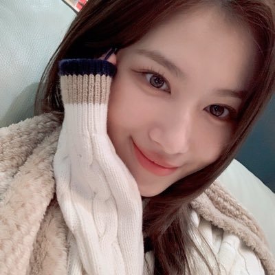 Candy_2129's profile picture. 161021 입덕 공식 원스 2~5기🍭/사나연💜🩵/콘서트·팬미팅·공방 다녀요☺️ / 트와이스 fan account 📦🪽