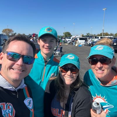 Dad, Husband, Coach, and President: Engage Media, Digital Marketing Agency. Background: Local Media, Wholesale/Retail, & Florida Native.🏝⚽️🏌️‍♂️🐬