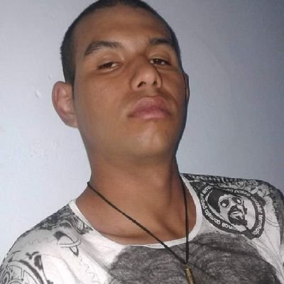 doidolima121's profile picture. Pode tá feio a situação mais não desisto não😎✌️