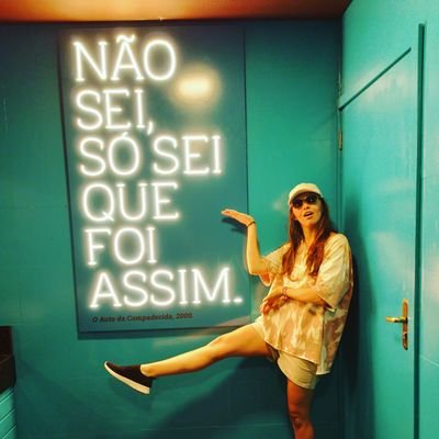 Makeli33972252's profile picture. 😀