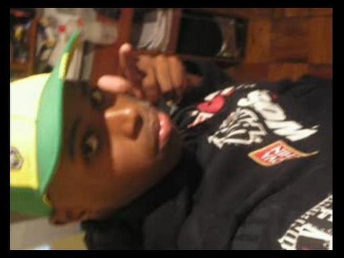 nao sei oque falar de mim so voces poder dizer realmente como eu sou :)
orkut: http://t.co/xIPjXemLQp