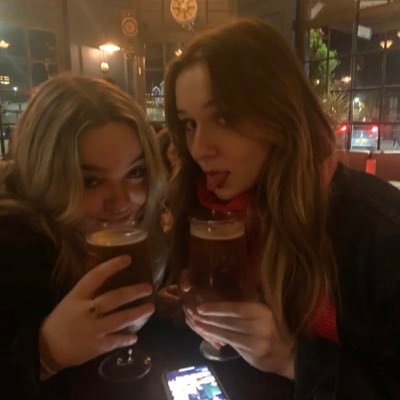 josiesternn's profile picture. 💖💕💗💘💓