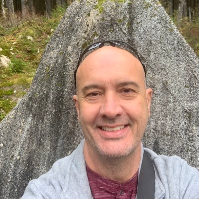 ups_shack's profile picture. Extroverted introvert