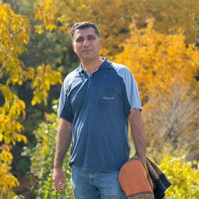 heminanwarr's profile picture. معلم اللغة العربية