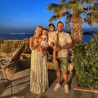 FranciGenta's profile picture. ...