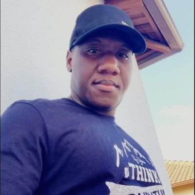 BMucabel's profile picture. Ke happy