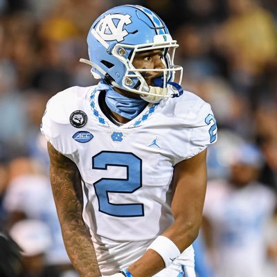 ☥ | WR @uncfootball