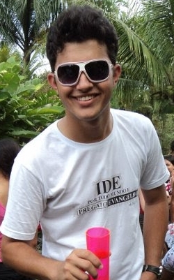 RenanPergo's profile picture. nunca julgue um livro pela a capa!         deescubra! (: