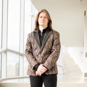 Mae42371980's profile picture. (she/her)