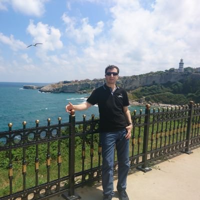 9YY9TC's profile picture. Hayat, beğenilerim üzerine karalama defteridir 🌞