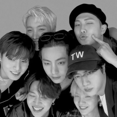 I'm a twin, a mom and I LOOOOVE BTS!!!! I'm a Mini/Moni bias with a V/JK wrecker. OT7 or nothing!!!
💜 PTD LV D1 💜
