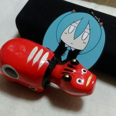 zeroneko02's profile picture. ぅゎょぅιﾞょっょぃ ※↑20 オキナインコのにびちゃん VRC:Tipe97
