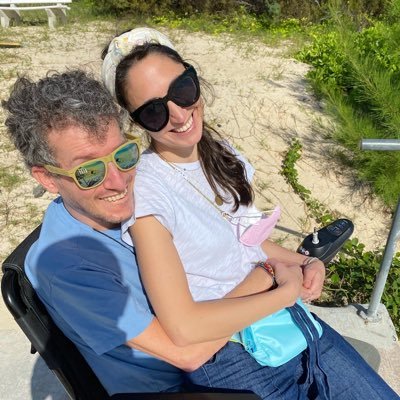 Wife to @bsw5020. Mama to spunky girls. Caregiver. CEO & Co-founder @synapticure. Co-founder @iamalsorg. Executive Producer @noc_film. All in on curing ALS.