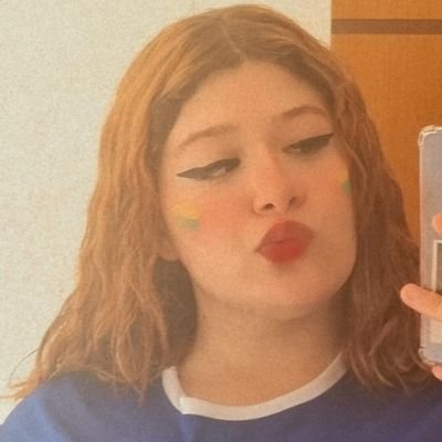 victorprincess_'s profile picture. @white_duu ♡