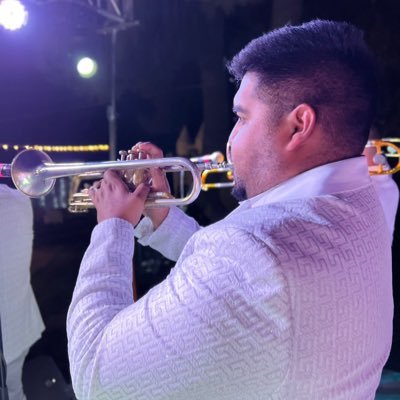 RogerLovesMusic93 (@RogelioOlea93) / Twitter