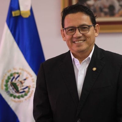 Ministro de Educación de El Salvador. 🇸🇻