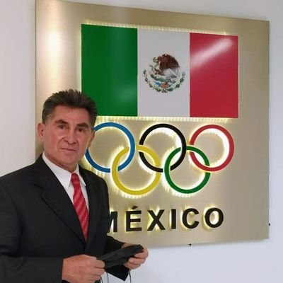 Coordinador General del Centro Deportivo Olímpico Méxicano.
excampeón mundial de marcha olímpica. Miembro permanente del Comité Olímpico Méxicano.