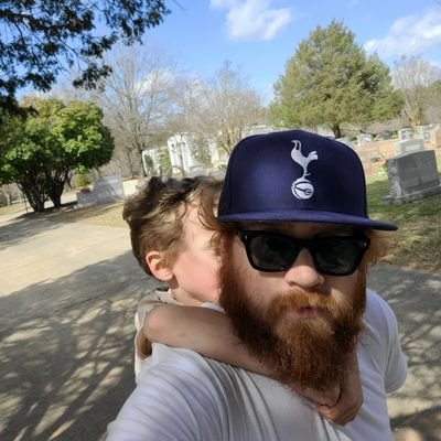 Proud owner of a beard. I 'enjoy' Philly sports and Tottenham Hotspur. I like beer, left-wing politics, and my wife & kids (sometimes).