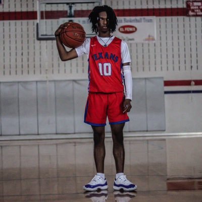 C/O |2024 Ht 5’8 | 3 sports athlete FB ,RB/ slot receiver Basketball, Track Sam Houston high school