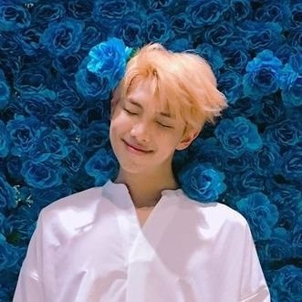 she/her • infp • Fan acc ✧✧ Fanartist .✧✧✧✧✧✧✧✧