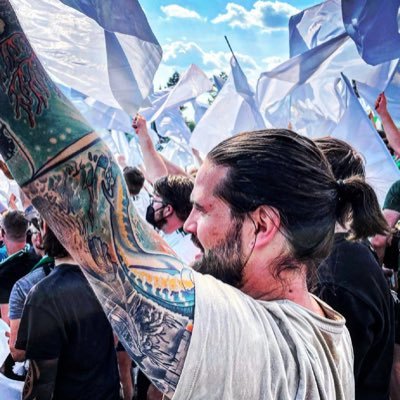 SgtMadEagle's profile picture. Detektiv bei Karstadt, 420, #fckafd