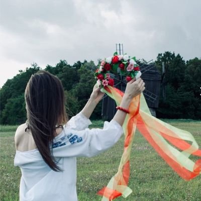 if_I_want_I_can's profile picture. Ukrainian woman 💙💛

Programmer💻