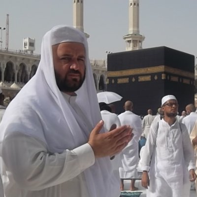 سول اللهﷺ فـرمـایـلي دي:
د انسان ټول بدن د جهنم اور سوځوي، خو د سـجدې ځای اللهﷻ د جهنم پر اور باندې حــرام ګـرځـولی دی.
صحیح البخاري -دغه می بل نوی اکاونټ دی