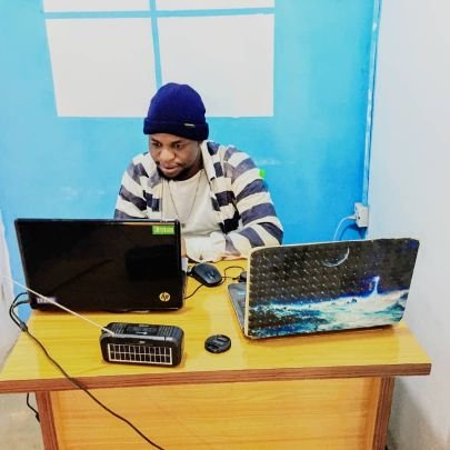 YVVQX3Z7 Am cool and fun to be with
L6QEZGB2