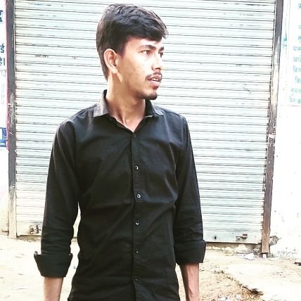 Durgesh86650746's profile picture. Work at computer