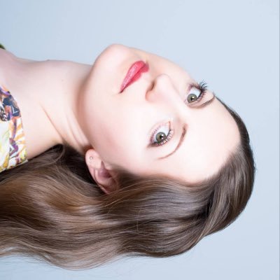 SynAlina's profile picture. Artiste lyrique