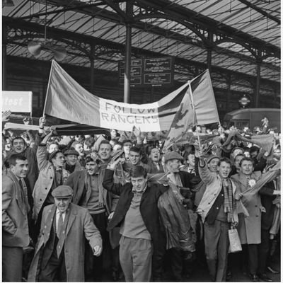 Lover of the Beautiful game.

Global Football & Boxing, Hater of Woke Bullshit & Corruption in Sport.

Glasgow via Belfast.

Rangers & Linfield