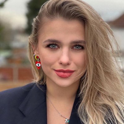 Emily6926's profile picture. 