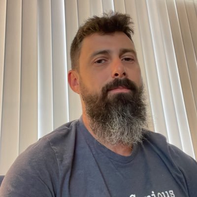 smokeyvaldez's profile picture. 