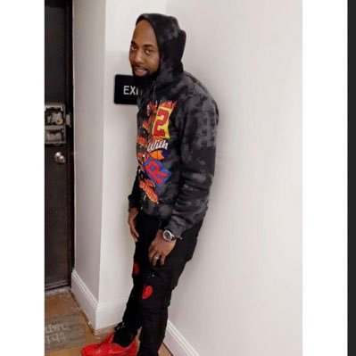 Trurichrealpage's profile picture. Lost my page got it bacc ! Ran it up !!!! got it bacc moral of the story is u loss Something 💯U get it bacc 🤞💪🏿💙💰💯#bedroombully #onlyfans #bbc #newyork