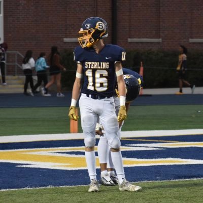 Junior/ 🏈/WR/DB/⚾️/P/OF/🤼‍♂️/ 3.2 GPA /6”0/