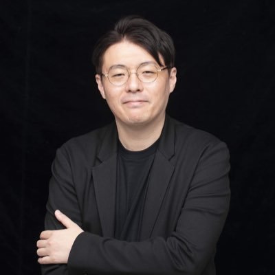 自称音楽プロデューサー。DICT Recordsというレーベルを立ち上げて劇伴作曲家さんによるピアノソロ作品とか、ミニマル、アンビエント、映画音楽、(たまに)歌モノとかもプロデュースしてます。 詳しいプロフィールはLinkeInで検索🙏 株式会社Virgo取締役/株式会社SoundBrain取締役/東北大学分野研究員