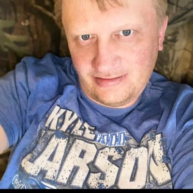 seaboltandson's profile picture. YouTuber only here to promote channel