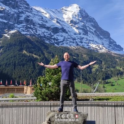 CreatorOfNoah's profile picture. 