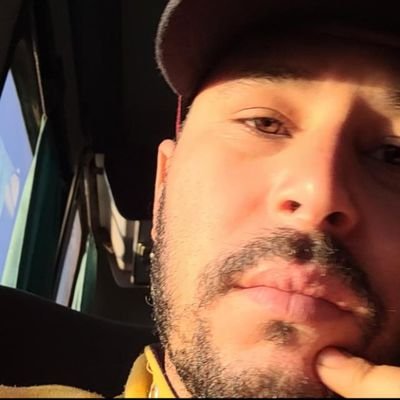 Guilher64443451's profile picture. 