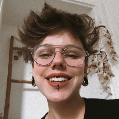 sto_ink's profile picture. ig:klo_port/chloe_tll_