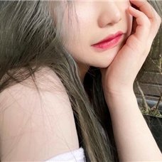 居酒屋で働いている22才🐾
2個めのツイです💝
いろいろな関係💕🏩で遊ぼ🤭
フォローの無い方は少し怖いかな😣
フォロワーなったら返事する💚