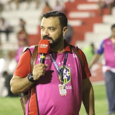 Amante de esportes, cinéfilo e viciado em games. radialista e jornalista. Repórter esportivo da CBN Recife. insta: https://t.co/GIKjAZ2mGW