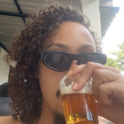 hugolirap's profile picture. .