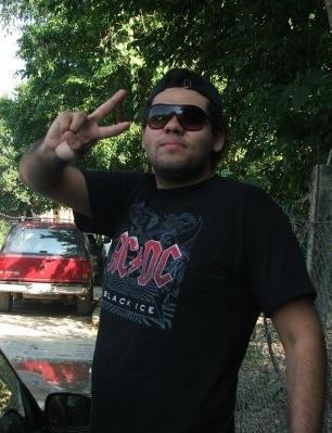 Roger_18's profile picture. 