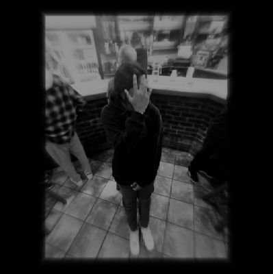 ♏
